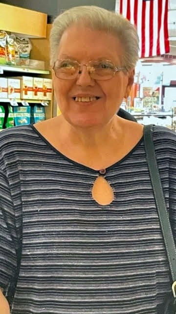 Obituary of Eileen Mary Henn