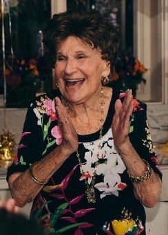 Obituary of Beverly Schwartz