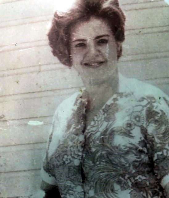 Obituario de Hilda Máxima Paoli Parés "Chin"