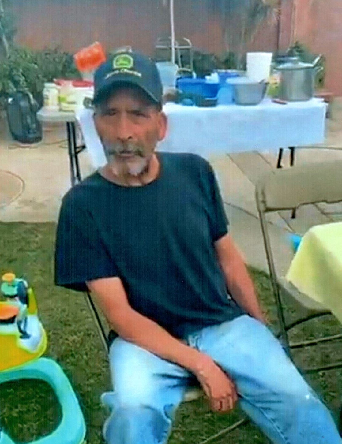 Obituary of Urbano Duenas Moreno