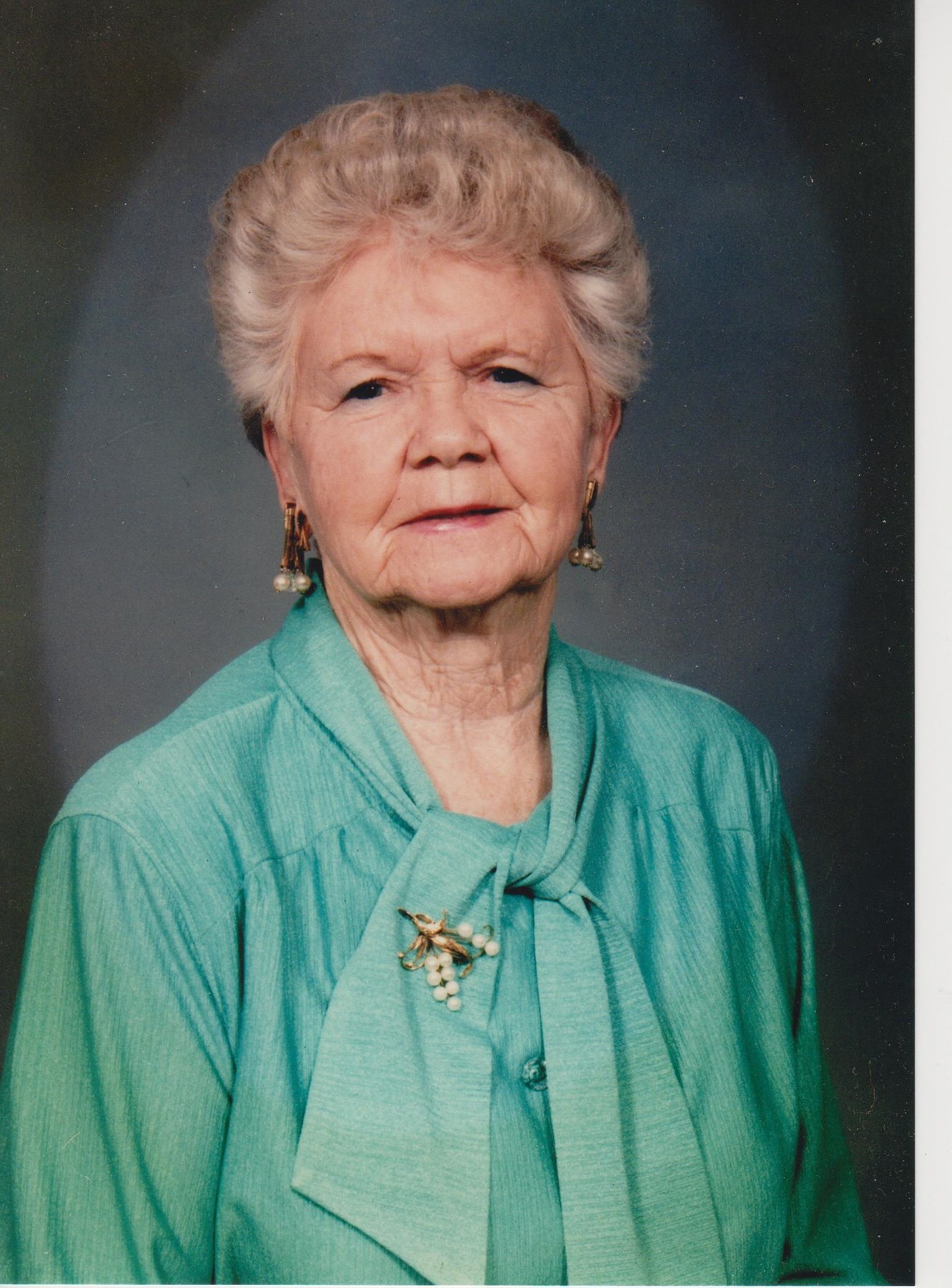 Obituary of Barbara Elaine Manos