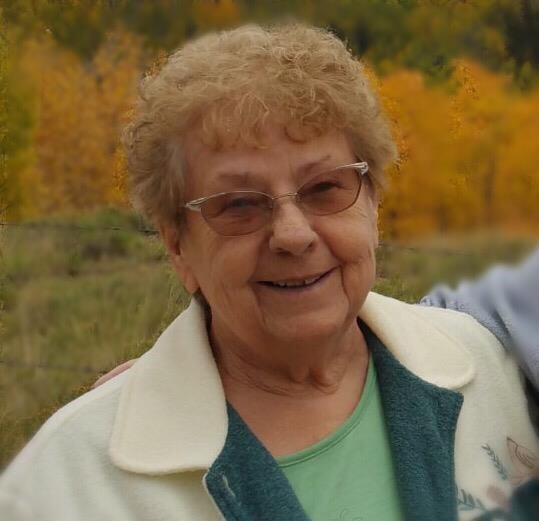 Obituario de Janet Joyce Carlin