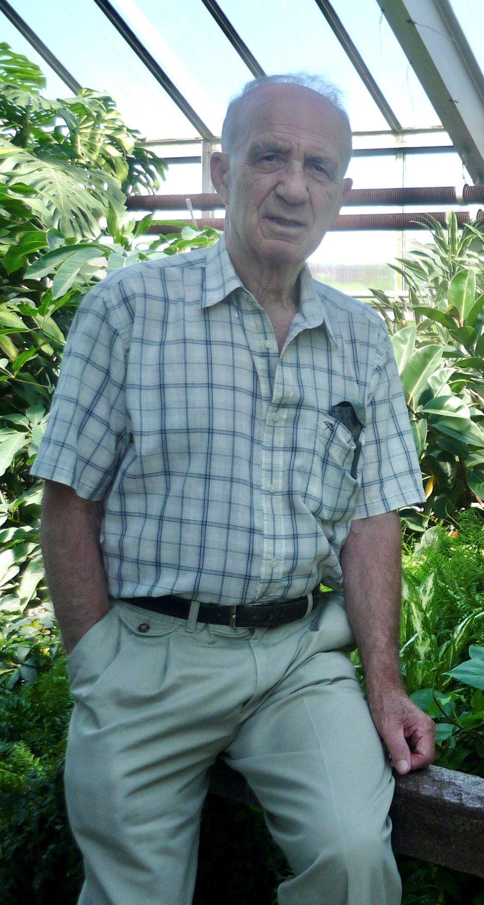 Avis de décès de Mr. Kurt Nussbaumer