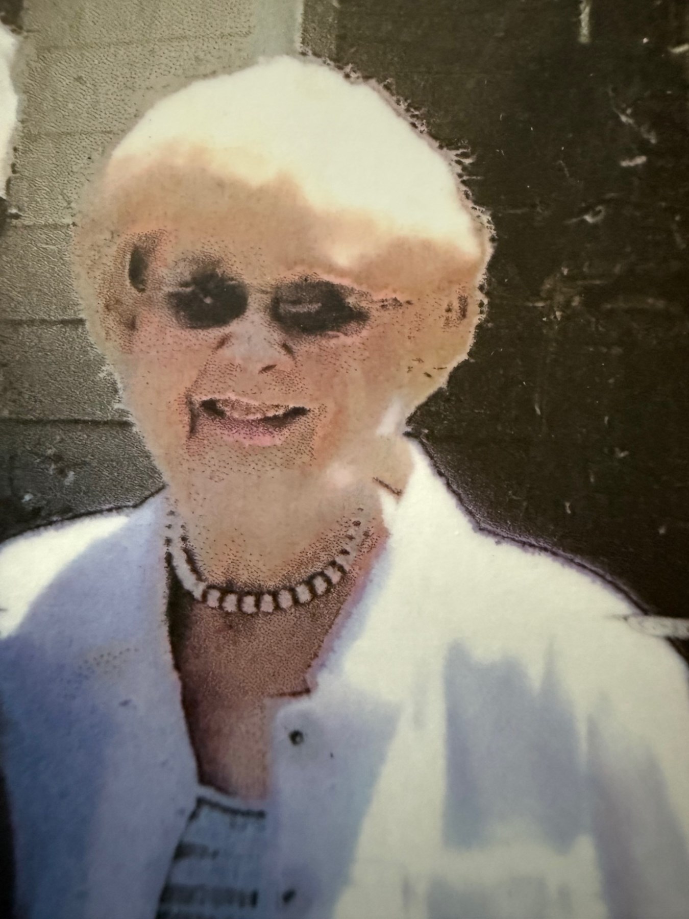 Obituary of Elaine Elfie (Holmquist) Shumaker