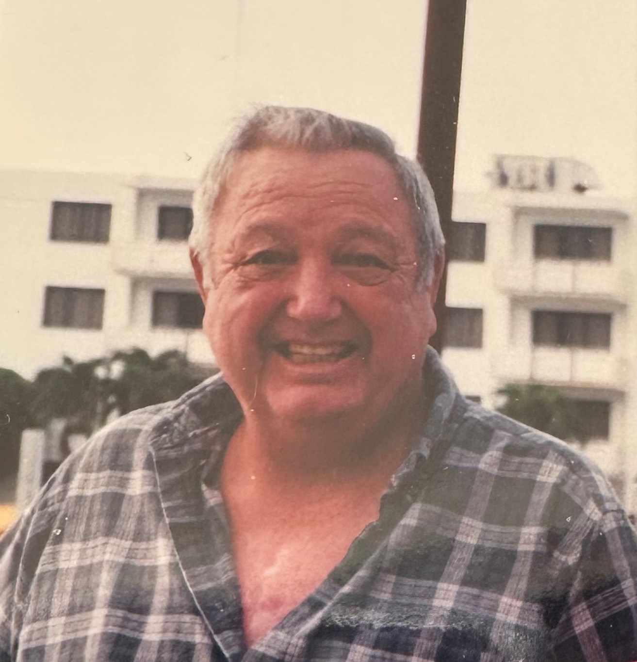 Obituary of Carrol Earl Moore