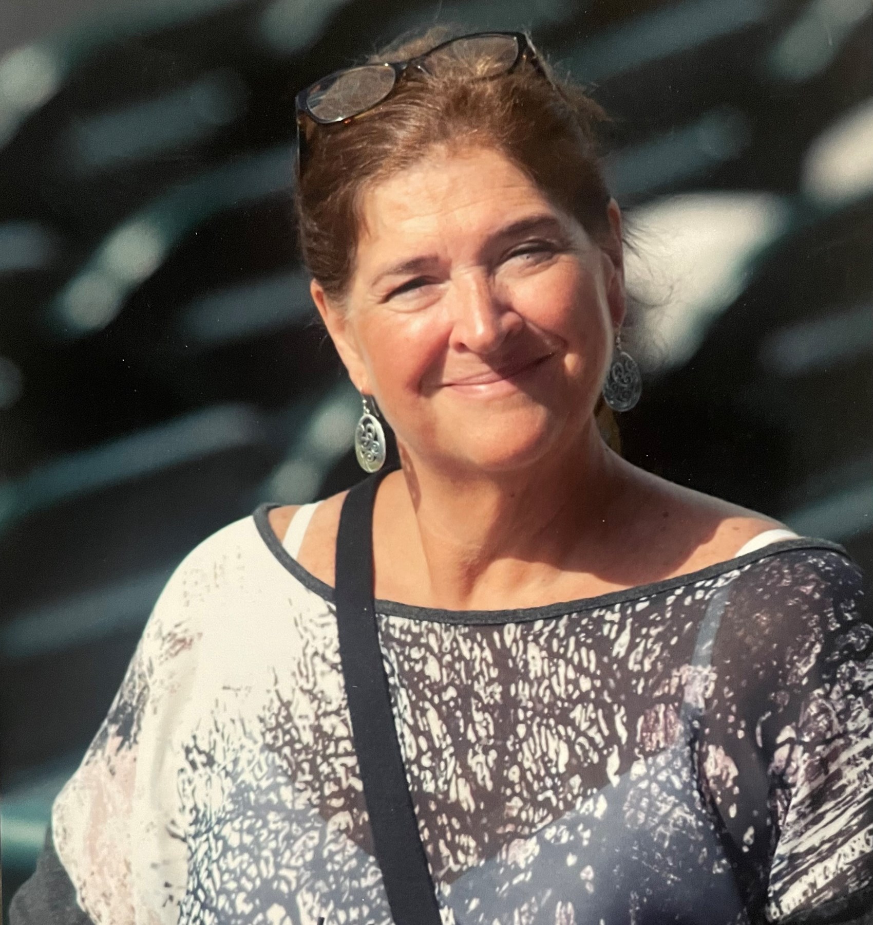 Obituary of Sherri Lynn Teare