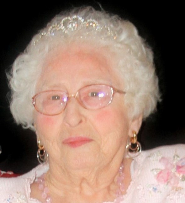 Obituary of Juaketa L. Stout