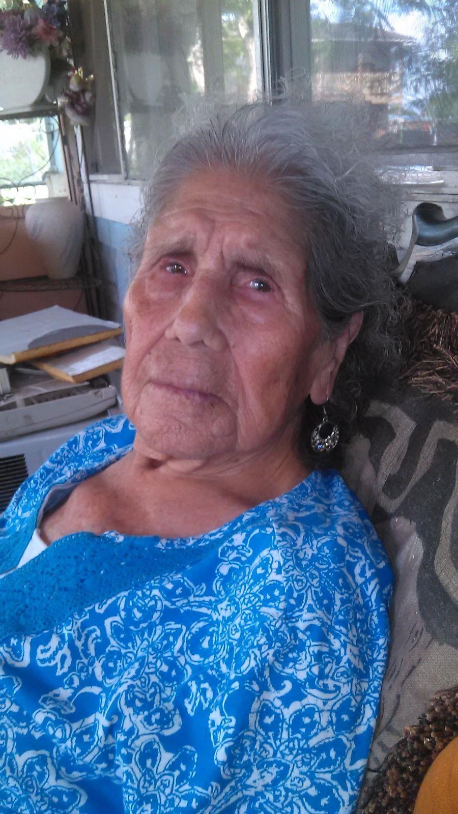 Obituary of Esperanza Alaniz