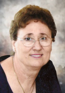 Obituario de Mrs. Mara Sladakovic