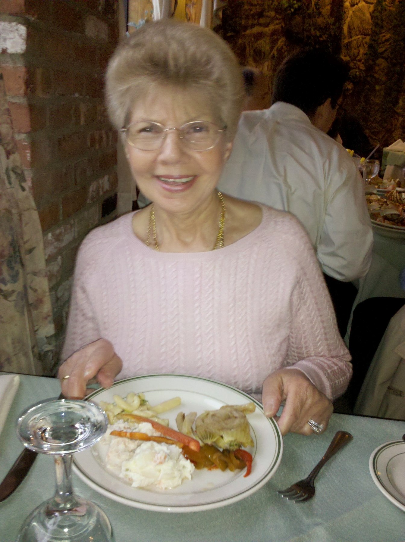 Obituary of Roselia G Paradela