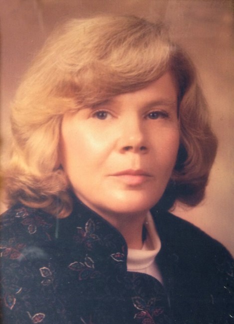 Obituario de Mary J. Holmstrom Forbes