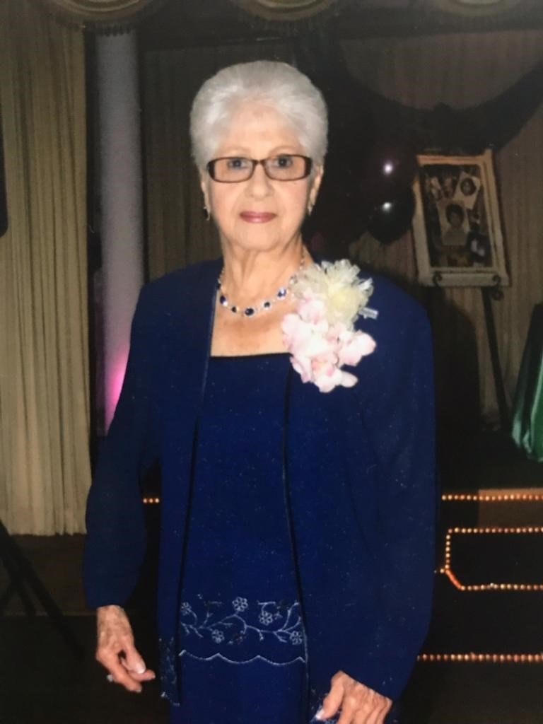 Obituario de Amelia Lazcano
