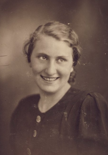 Obituary of Ilga Berzins Dahn