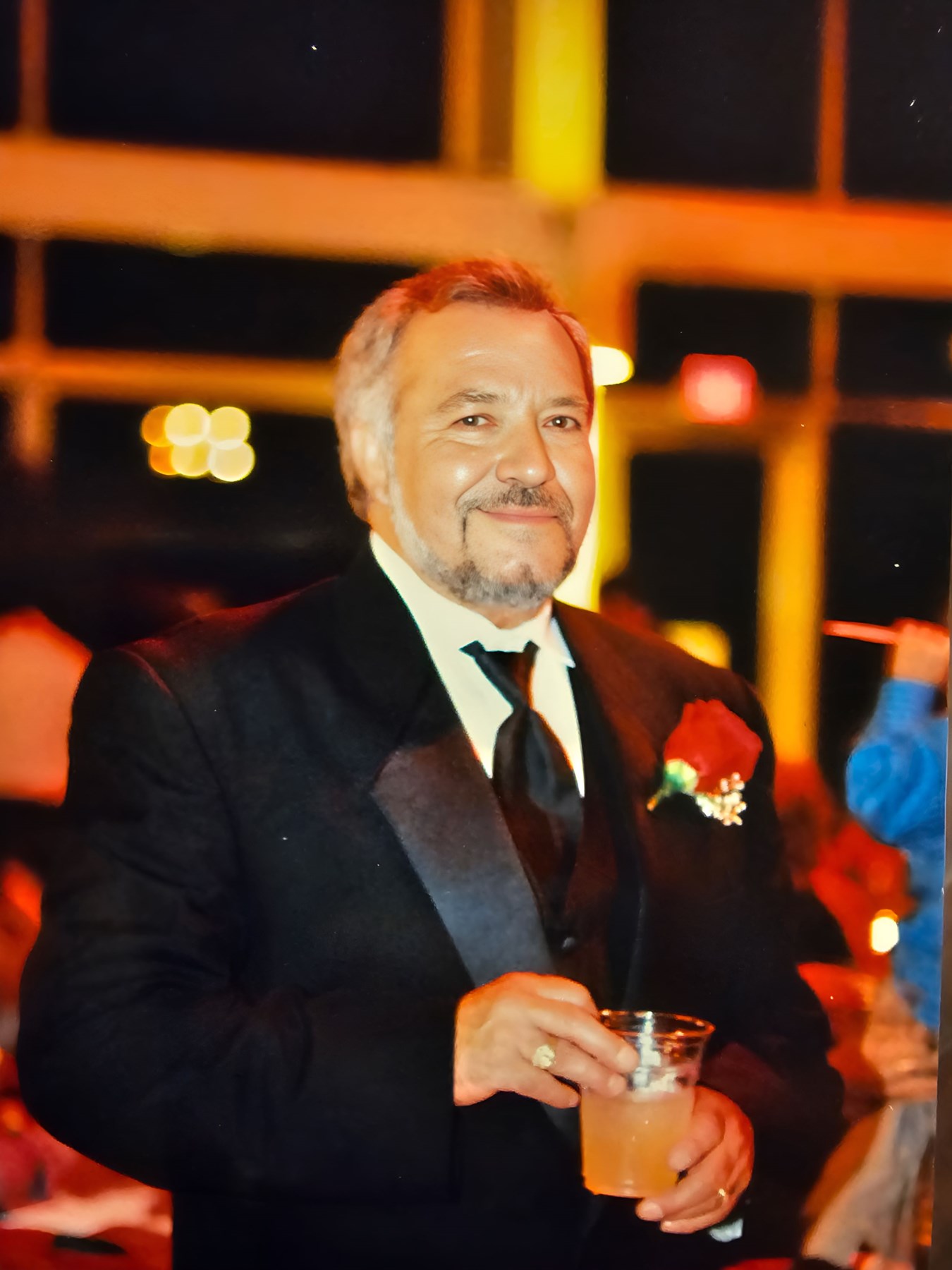 Avis de décès de Alfredo Amparan Velo