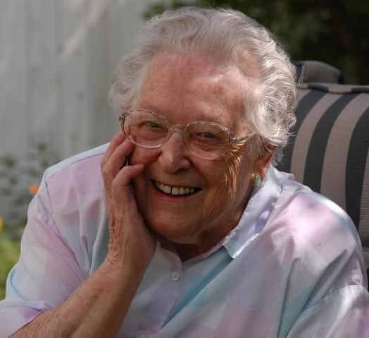 Obituary of Dorothy Treglown Nelson