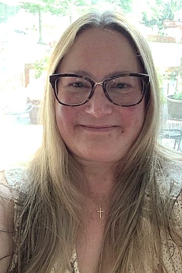 Obituary of Mary Yvonne Mejia