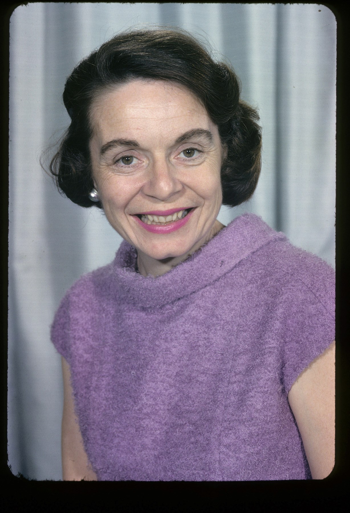 Obituary of Marion Root Robertson