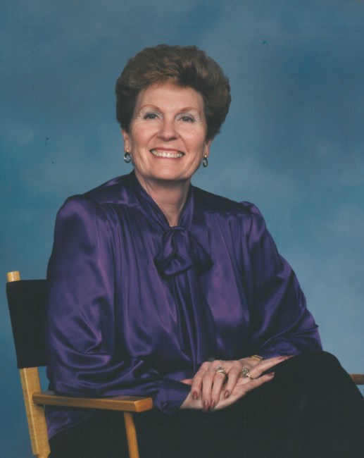 Obituary of Renee Wright Mackay