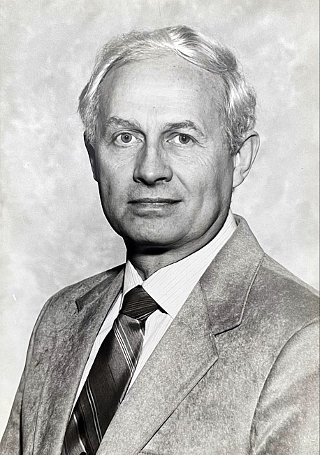 Obituary of Ralph Maxwell Miller