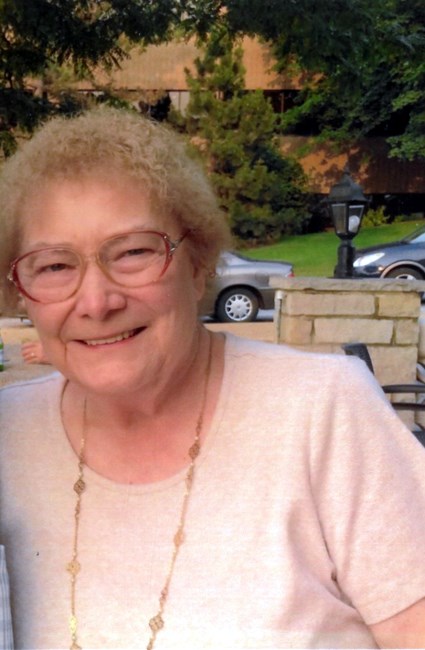 Obituary of Betty Andrews