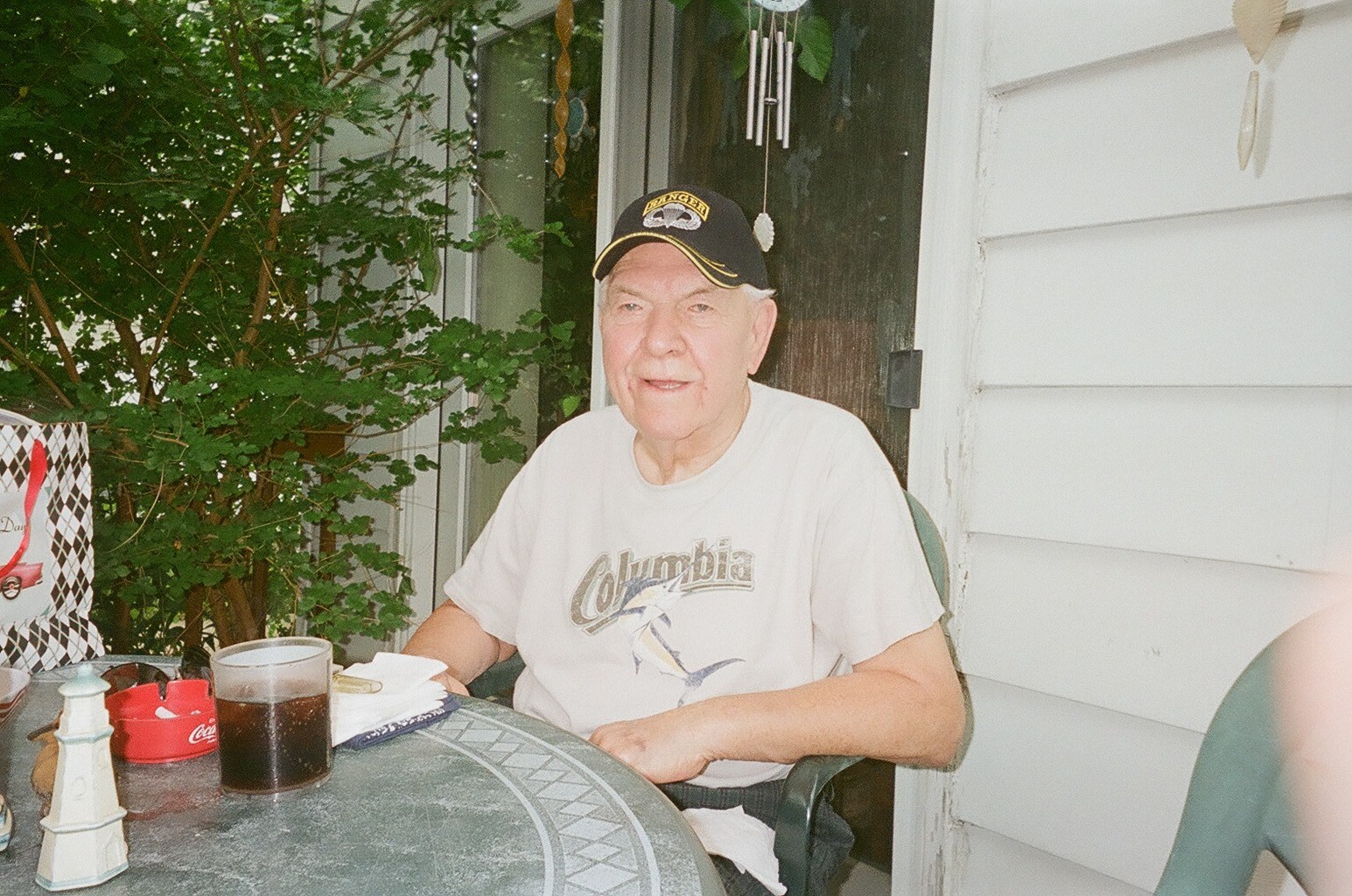 Obituary of Leslie H. Mantwell