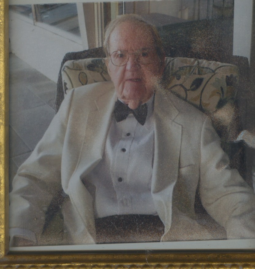 Obituary of Grover "Sam" McLeod