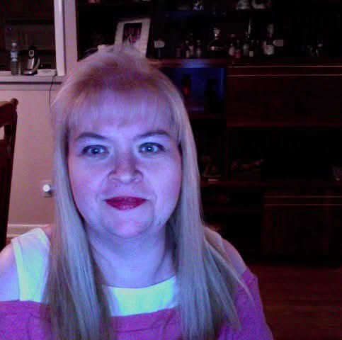 Obituario de Betsy Szewczyk- Perka