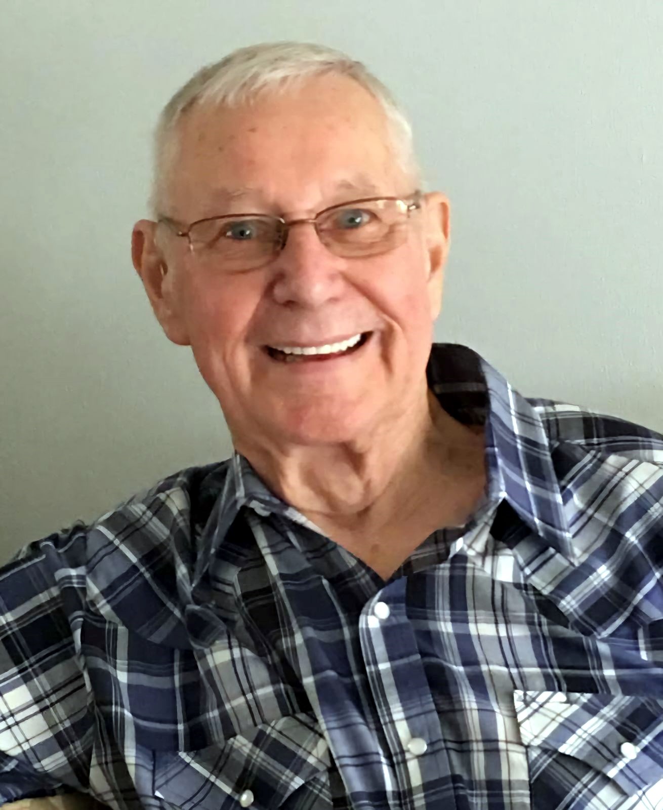 Milton Schmiege Obituary Muskegon, MI