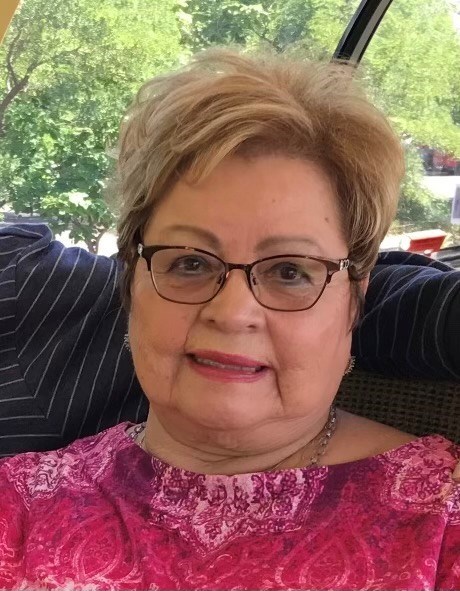 Obituary of Gloria Luna Lama