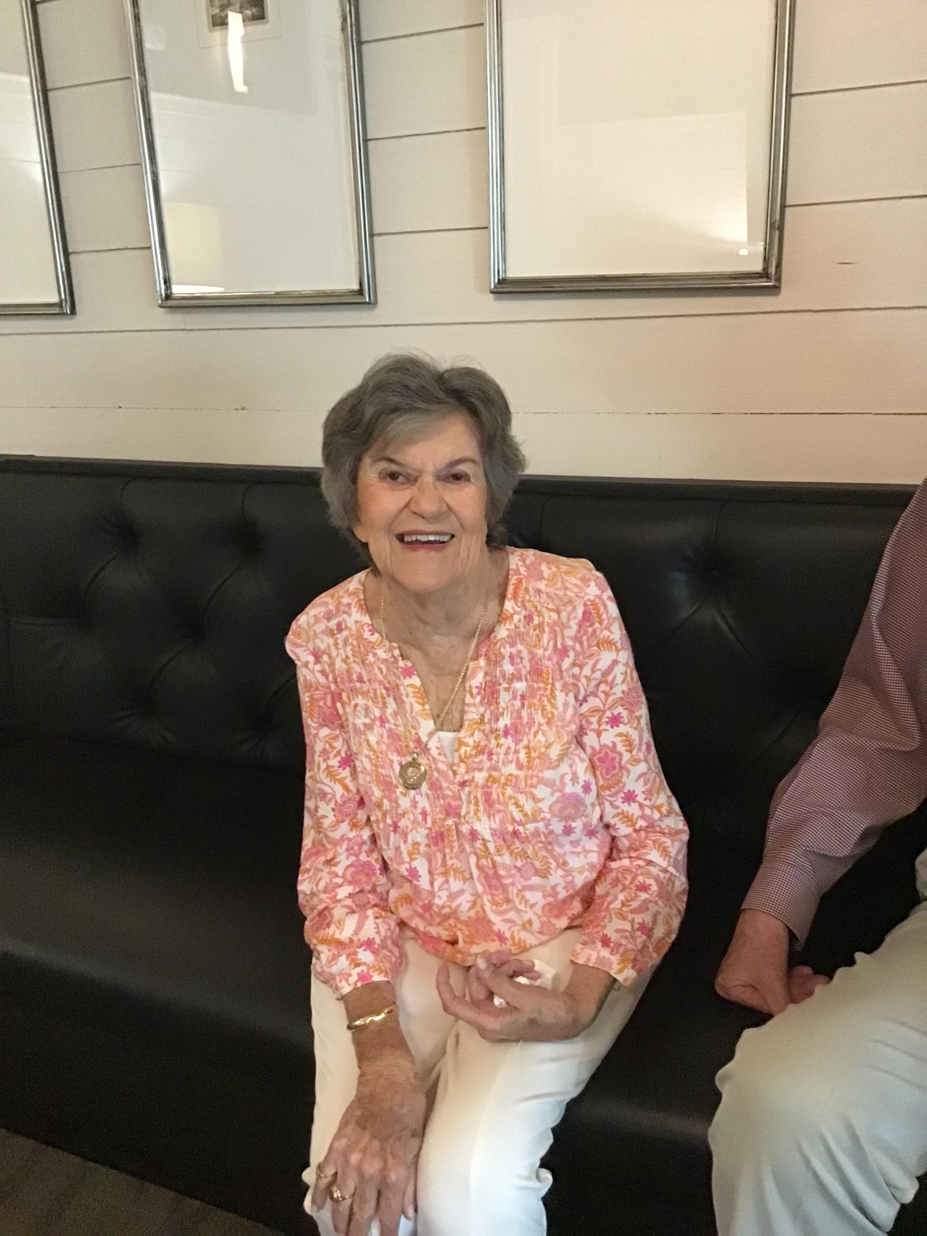 Obituary of Connie Harris Swett