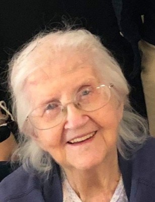 Obituary of Evelyn Travis