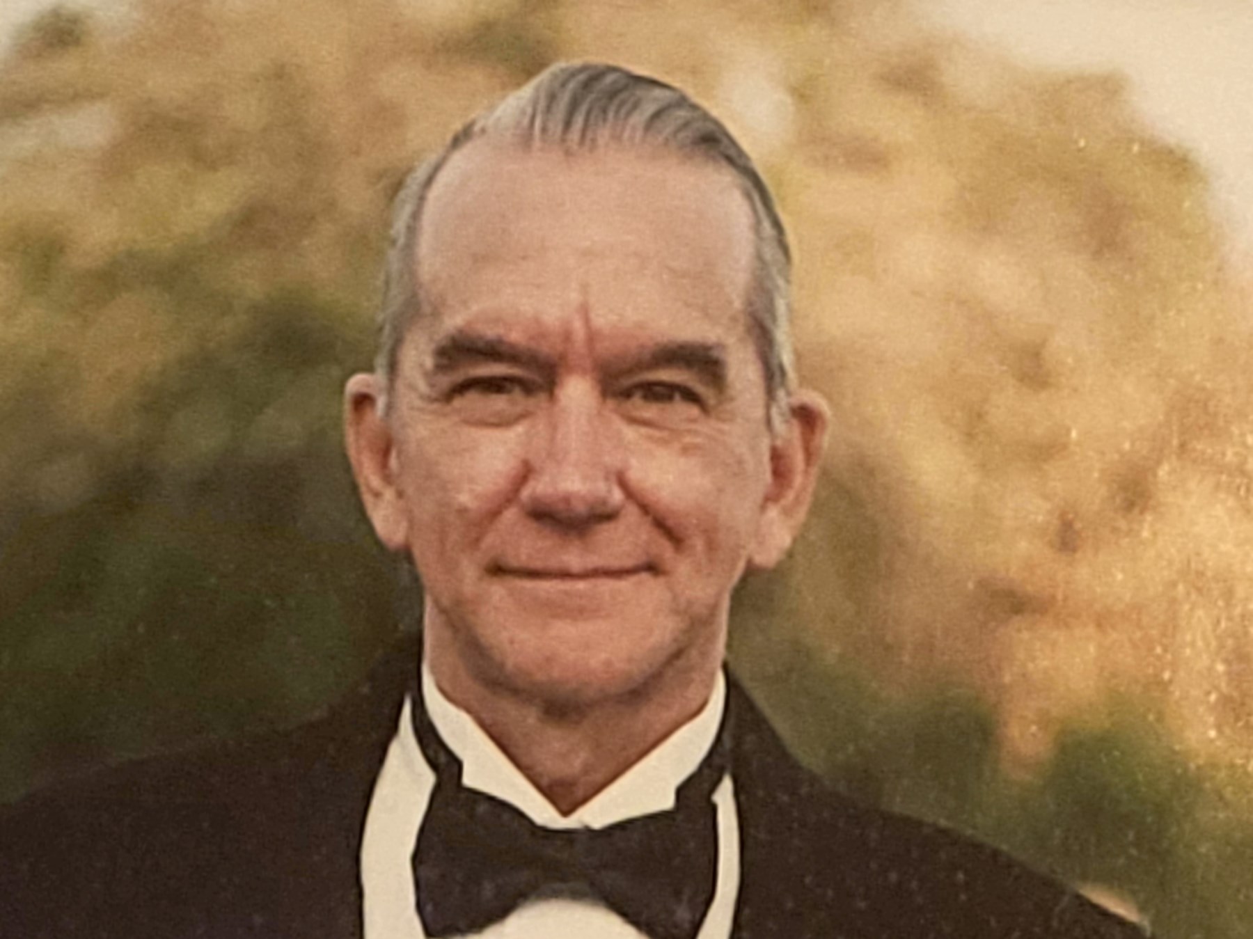 Obituary of Howard Lee Olson