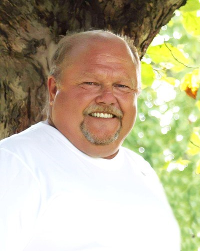 Obituary of Bob McIntyre