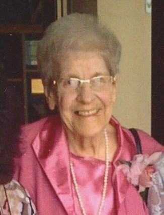 Obituario de Marjorie Elizabeth Holmstrom