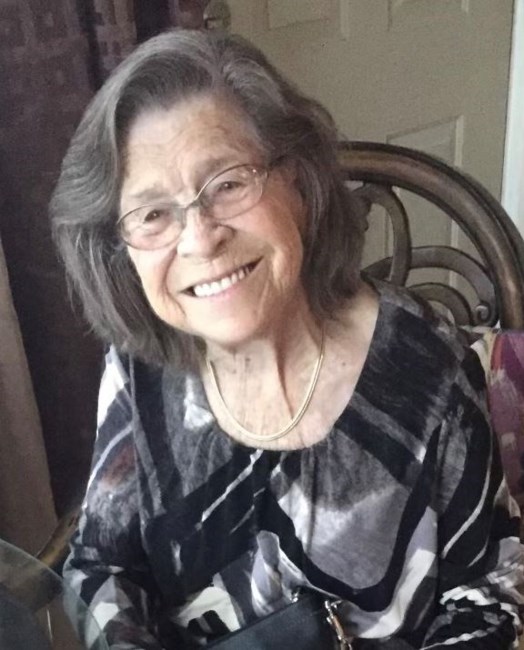 Obituary of Betty Lou Locke