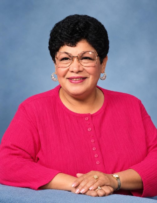 Obituary of Lucy L. Reyes