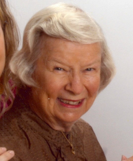 Obituary of Muriel Hull Pearce