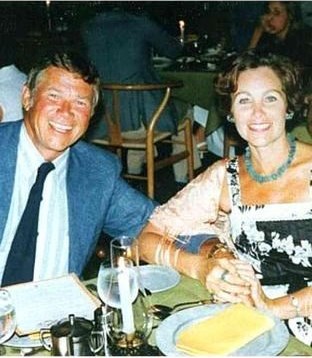 Obituary of Richard Breitling Hodge and Jean Elaine Hodge