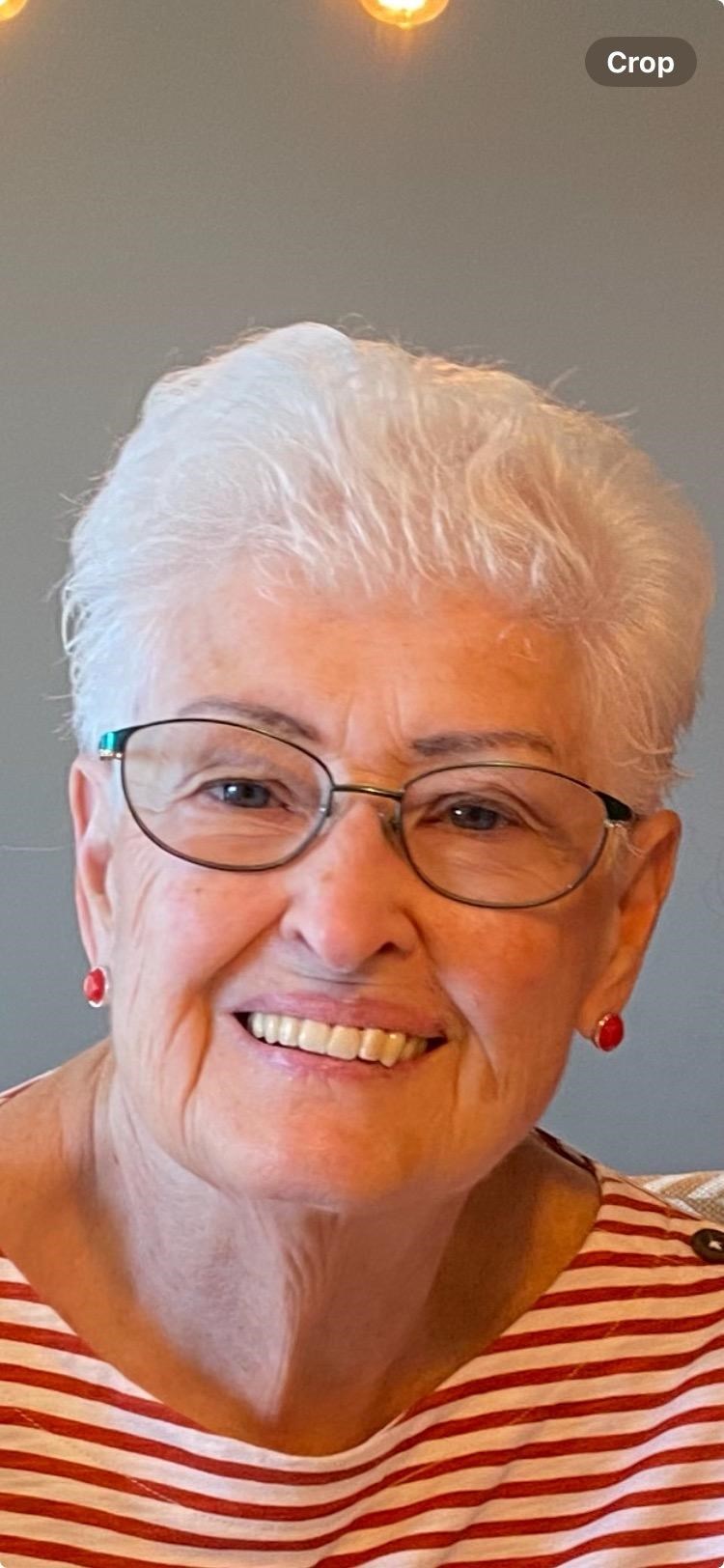 Obituary of Carolyn J. Edwards