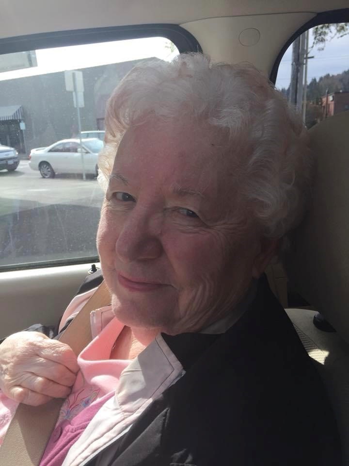 Obituary of Patricia Mary Green