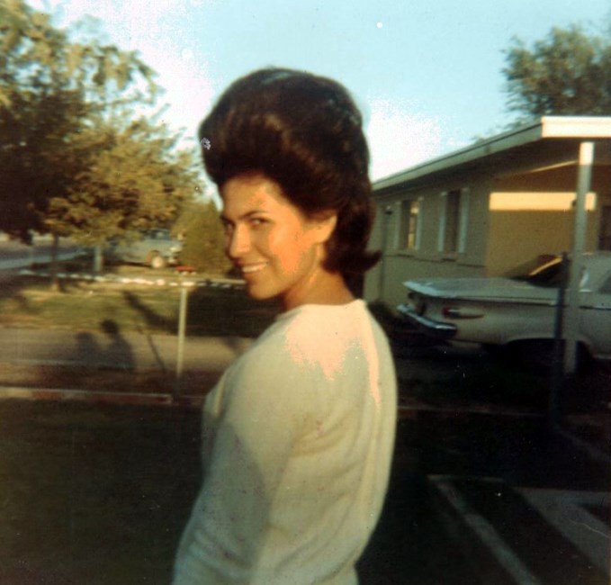 Obituary of Martha Estela Valenzuela