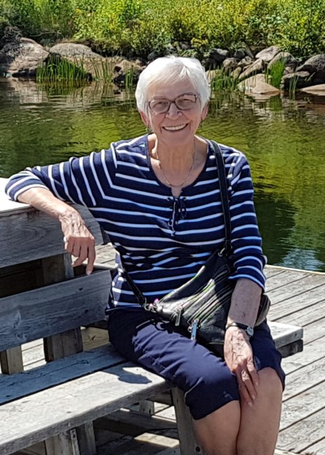 Obituary of Gisèle Charbonneau