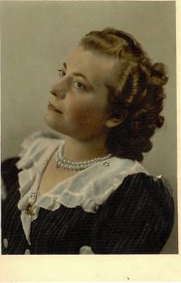 Anna tudor 2025