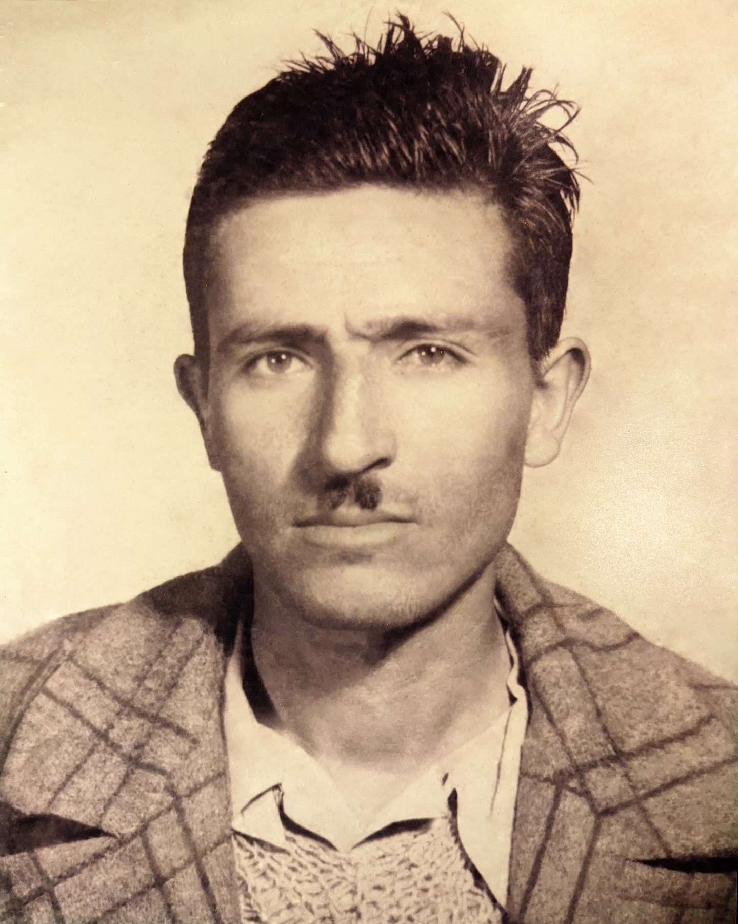 Obituary of Francisco Davila Rivera