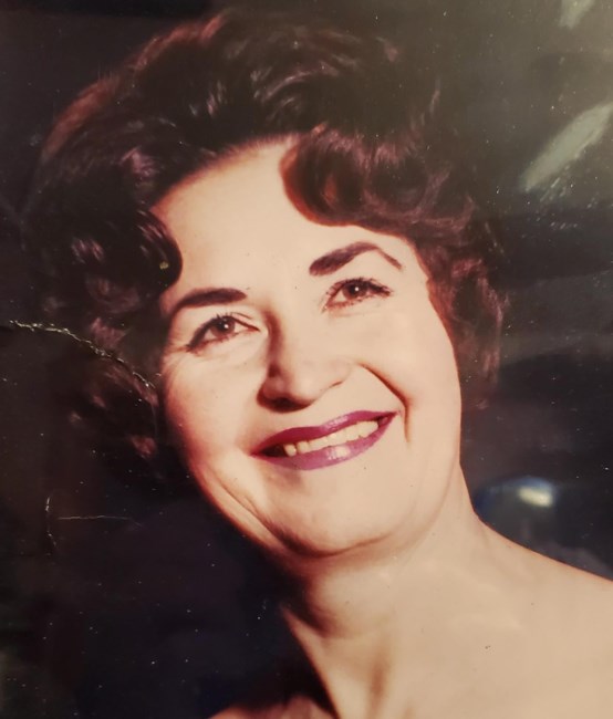 Obituario de Winnifred Viola Nowak