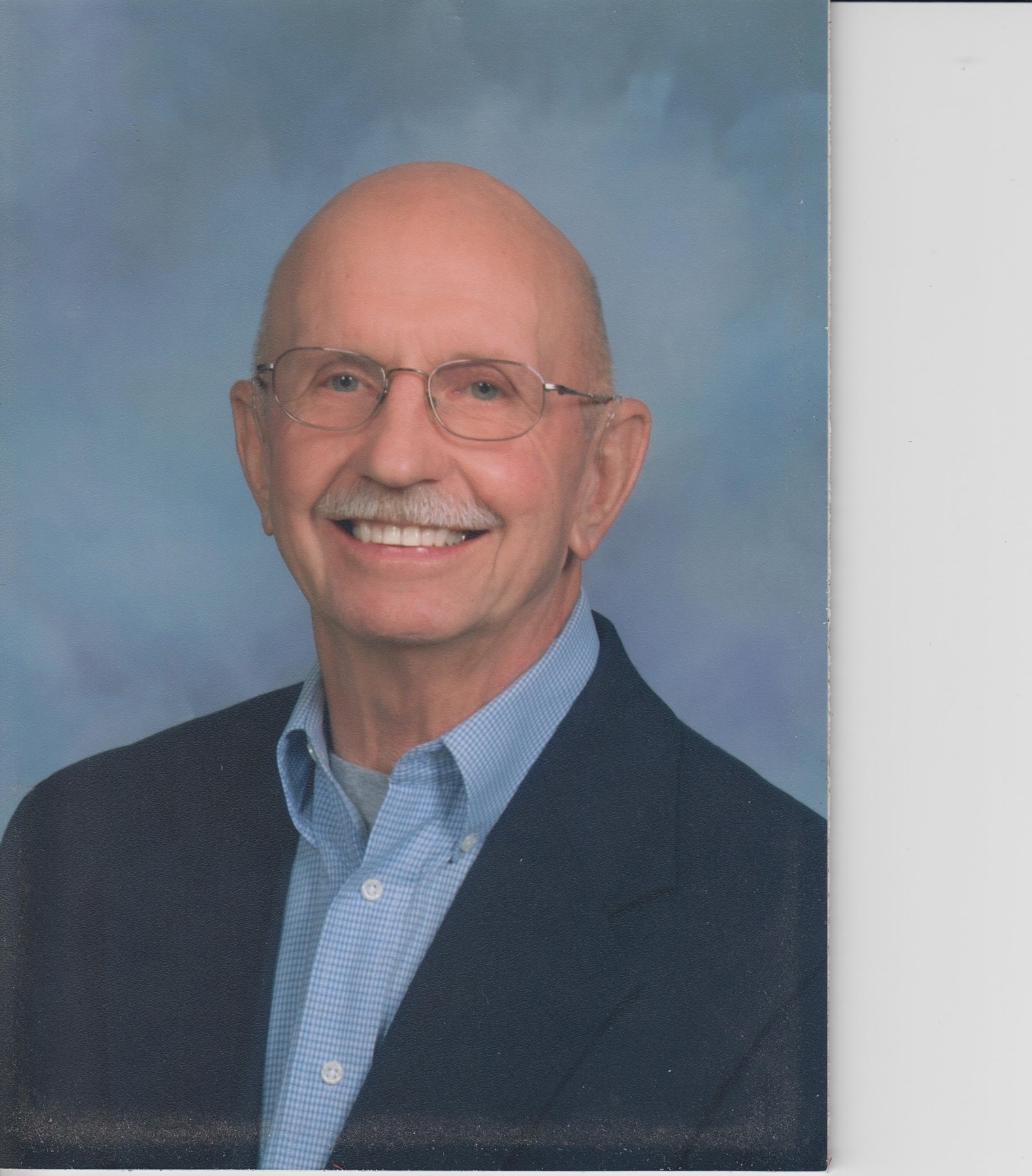 Obituario de Bobby Allen Mooring