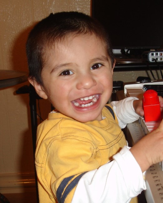 Obituary of Kyle Mendez