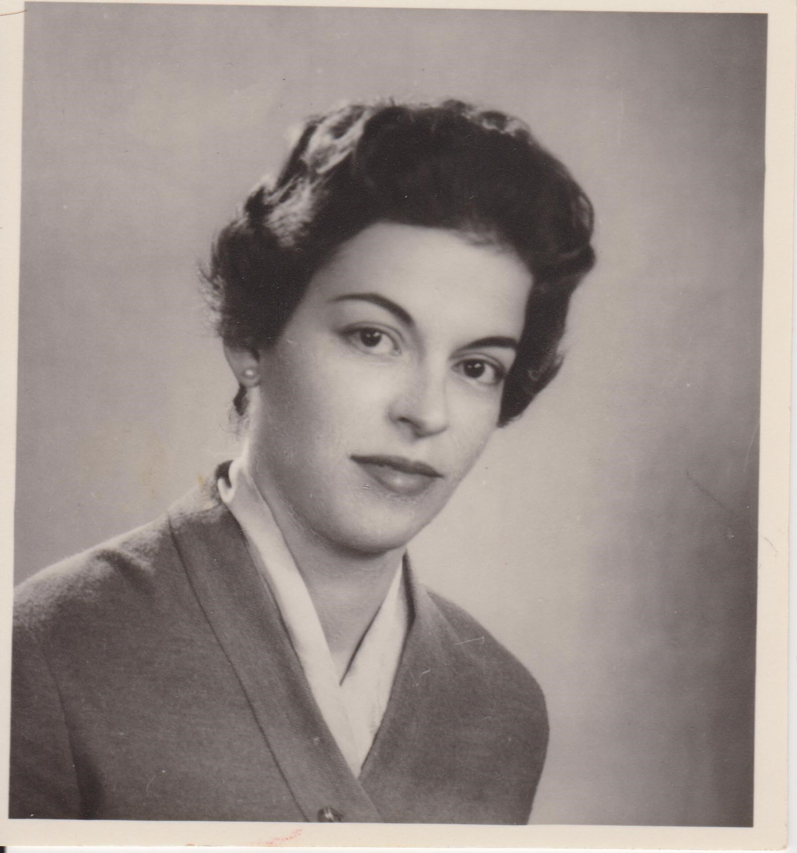 Obituary of Gloria Zegarra Ballon Daly