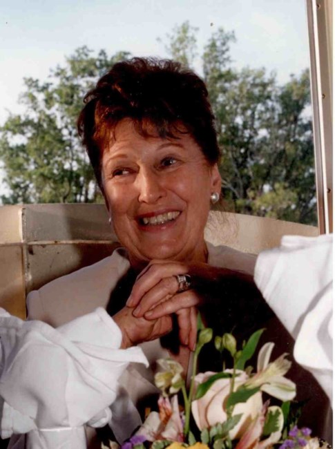 Obituary of Betty Eleanor Grace (nee Thompson)