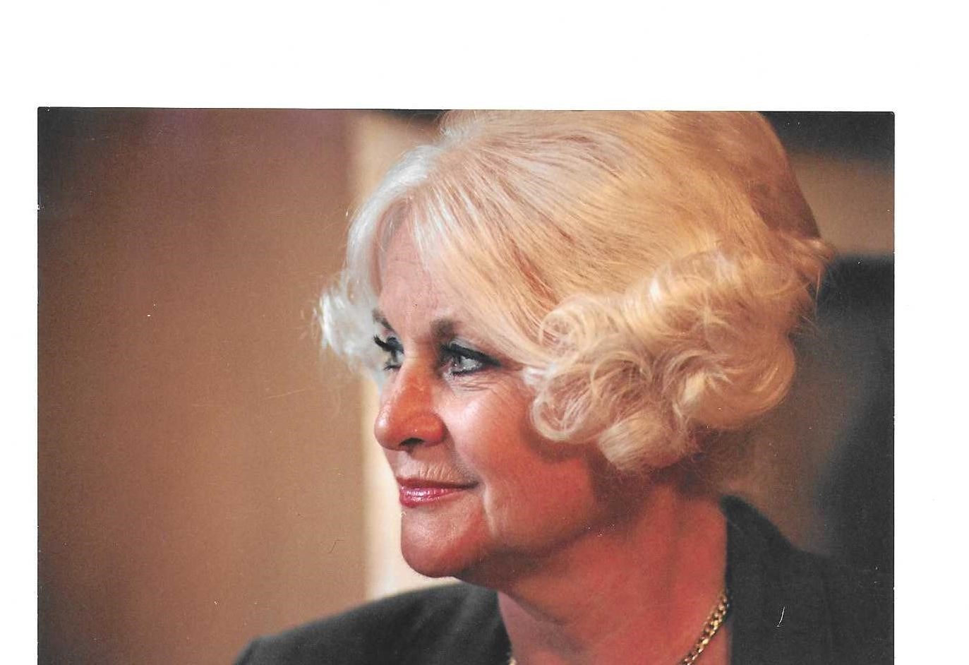 Obituary of Helene J. Nesypor